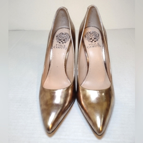 Vince Camuto VC - Kain women's gold heels size (7.1/2) - Picture 2 of 16